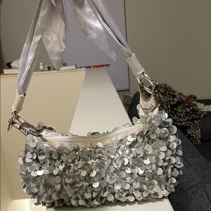 Chic Silver Sequin Shoulder Bag